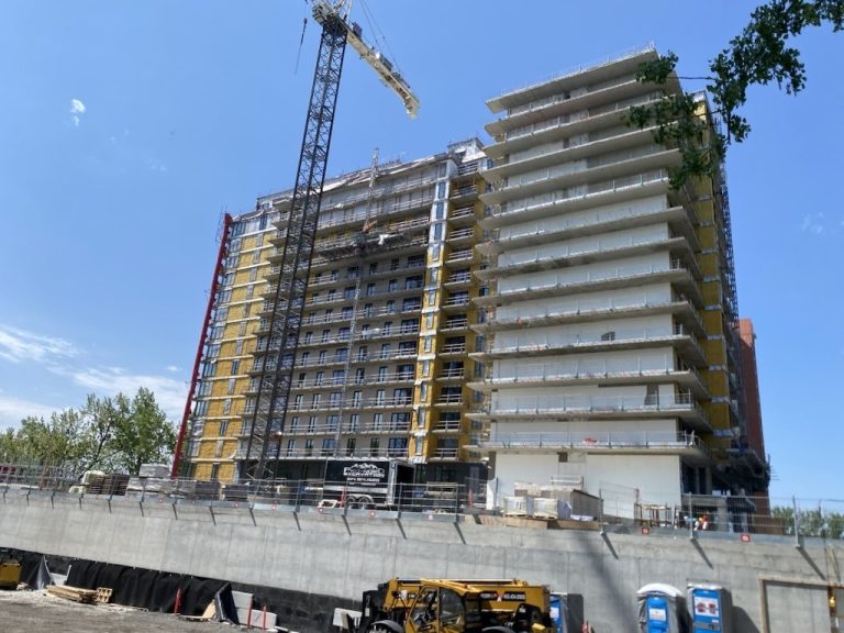Levesque Ouest Laval